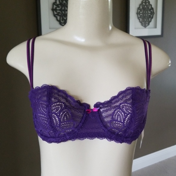 Chantelle Lace Demi Bra - Picture 1 of 8